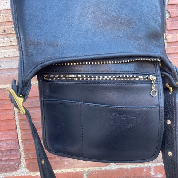 Coach 9966 Vintage JANICE LEGACY Black Glove Leather Crossbody Shoulder Bag USA - Picture 5 of 15